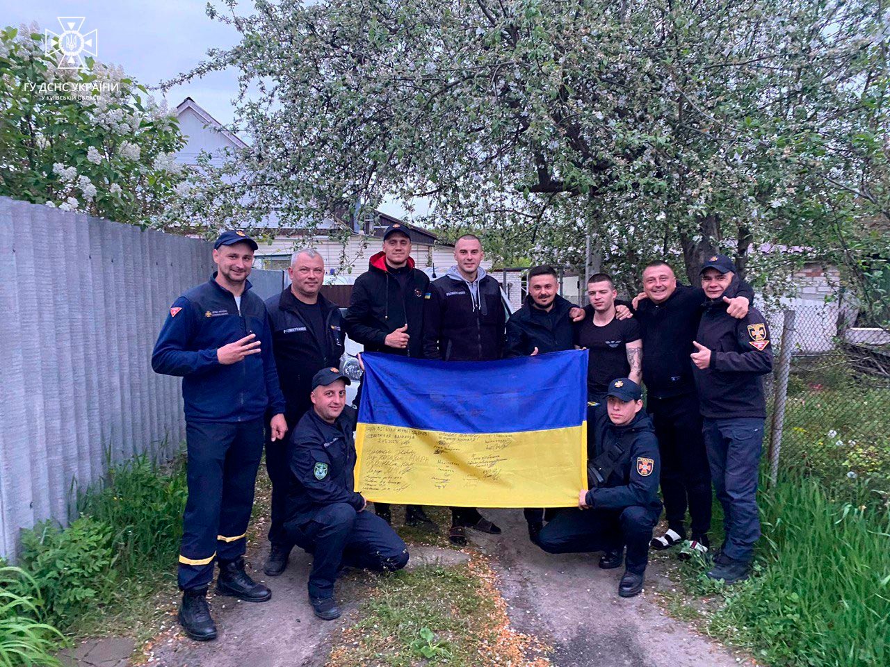 Піротехнічні екіпажі з Київщини допомагають очищувати територію Миколаївської області від вибухонебезпечних предметів